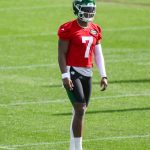 How long is Justin Fields out? Timeline for Jets QB after toe injury