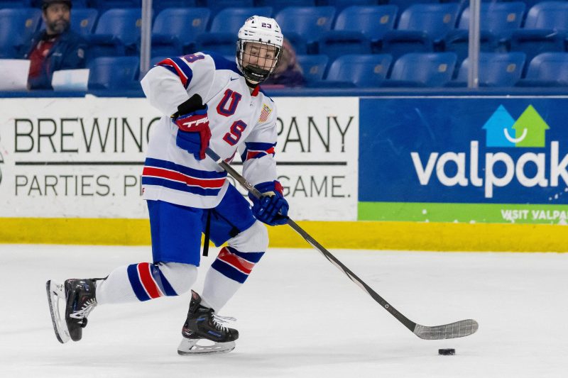 USA loses key player in world juniors hockey victory: Highlights